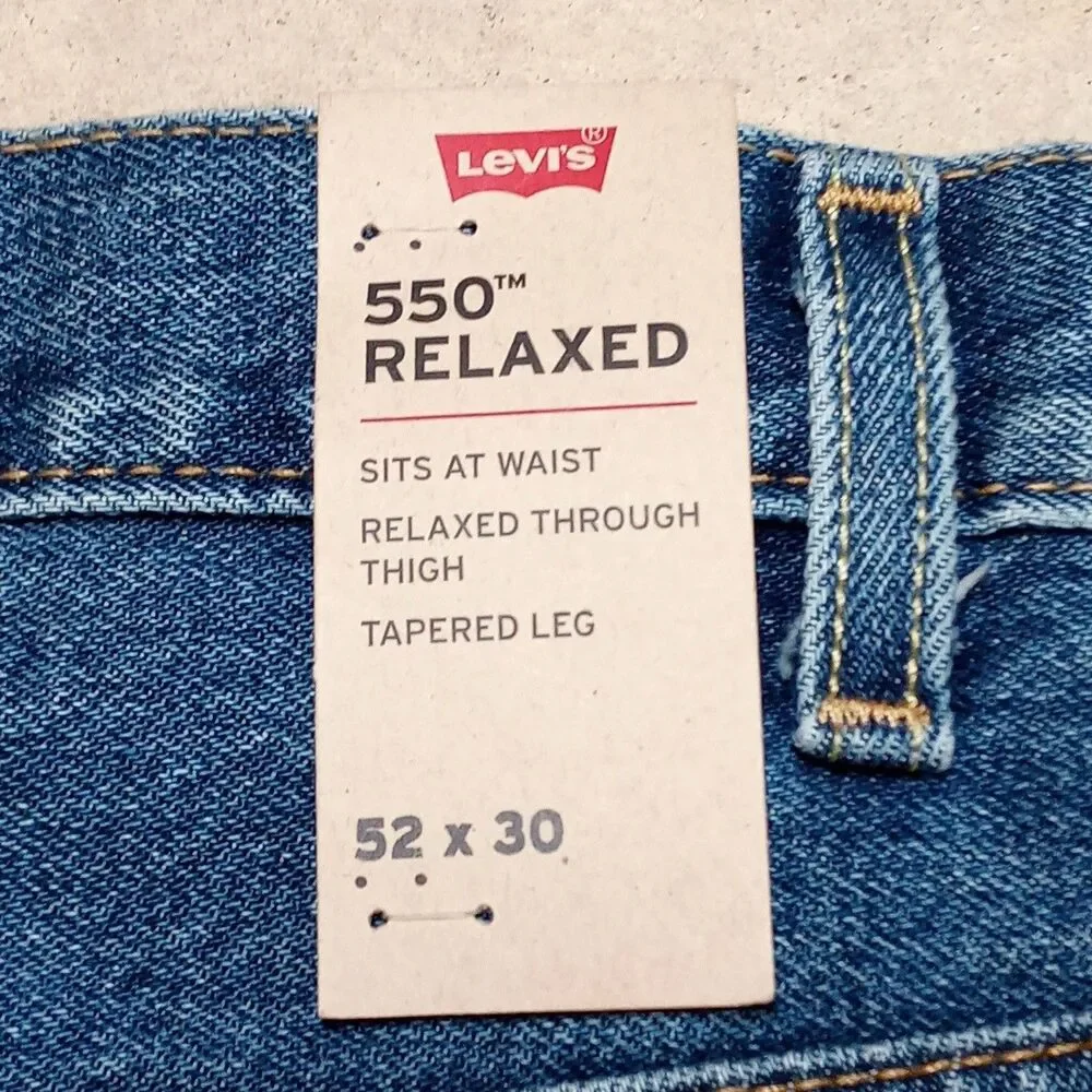 NWT Levis 550 Mens Jeans Size 52x30 Relaxed Fit Blue Denim Tapered Big & Tall
